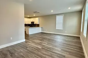 32 Norwood St, Boston, MA 02122 - Photo 19