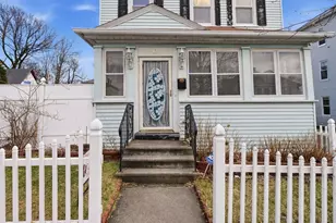 10 Almont Ave, Worcester, MA 01604 - Photo 3