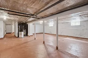 10 Almont Ave, Worcester, MA 01604 - Photo 39