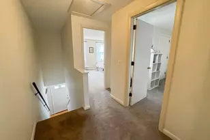 252 West St, Amherst, MA 01002 - Photo 19