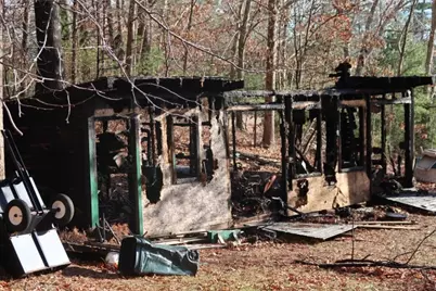 25 Old Center St, Carver, MA 02330 - Photo 19