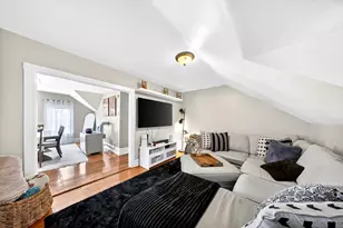 113 Dover St, Fall River, MA 02721 - Photo 11