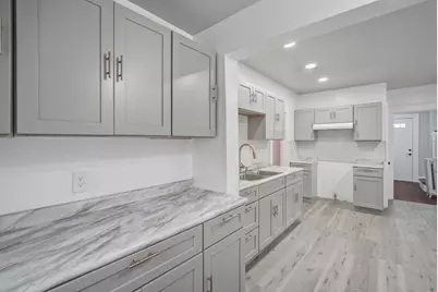 153 Bristol St, Springfield, MA 01109 - Photo 5