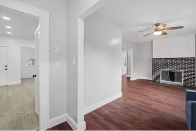 153 Bristol St, Springfield, MA 01109 - Photo 17