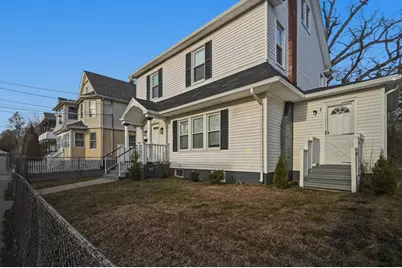 153 Bristol St, Springfield, MA 01109 - Photo 3