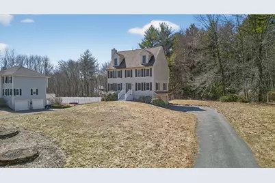 12 Hammond Farm Rd, Haverhill, MA 01832 - Photo 3