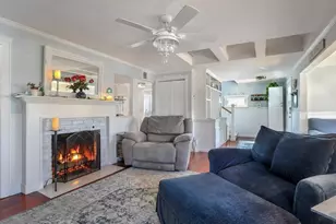 28 E St, Hull, MA 02045 - Photo 9