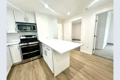 11 Carlton #1, Peabody, MA 01960 - Photo 3