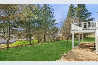 204 Green St, Marblehead, MA 01945 - Photo 35