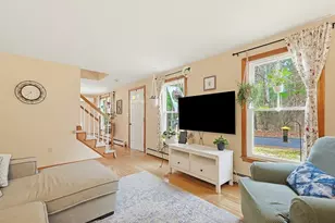 25 Short St, Franklin, MA 02038 - Photo 9