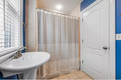 720 E 8th St #2, Boston, MA 02127 - Photo 9