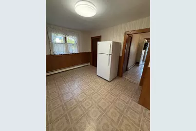 41 N Paul St, Stoughton, MA 02072 - Photo 3