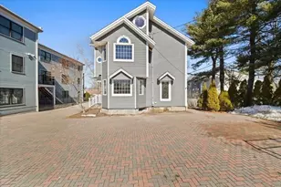 39 Spring St, Boston, MA 02132 - Photo 21