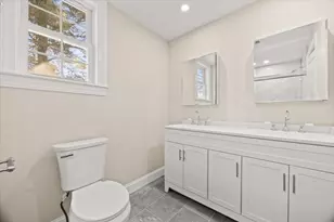 39 Spring St, Boston, MA 02132 - Photo 19