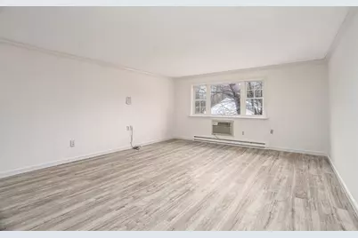 39 Berlin St #315, Clinton, MA 01510 - Photo 7