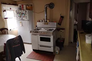 23 Suffolk St, Worcester, MA 01604 - Photo 7