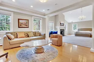 451 Wellesley St, Weston, MA 02493 - Photo 17