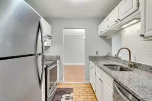 111 Devir, Malden, MA 02148 - Photo 13