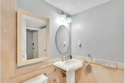 111 Devir #204, Malden, MA 02148 - Photo 35