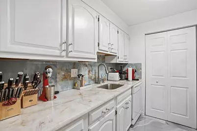 357 Commercial St #220, Boston, MA 02109 - Photo 7