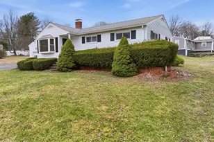 113 North St, Shrewsbury, MA 01545 - Photo 3