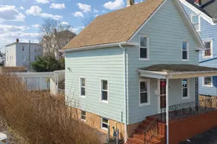 20 Adams St, New Bedford, MA 02746 - Photo 1