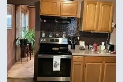 9 Montgomery Street, Westfield, MA 01085 - Photo 5