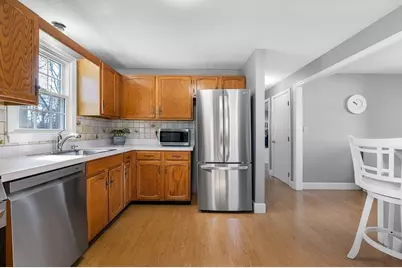 255 Bishop St, Framingham, MA 01701 - Photo 3