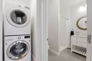 32 N Prospect St, Amherst, MA 01002 - Photo 13