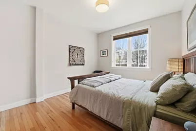 32 N Prospect St #5, Amherst, MA 01002 - Photo 11