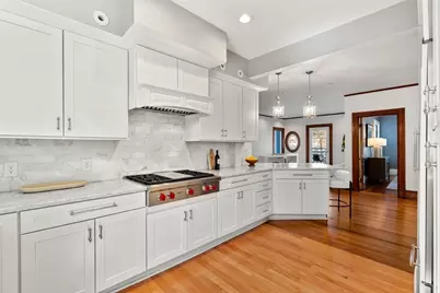 53 University Rd #2, Brookline, MA 02445 - Photo 7