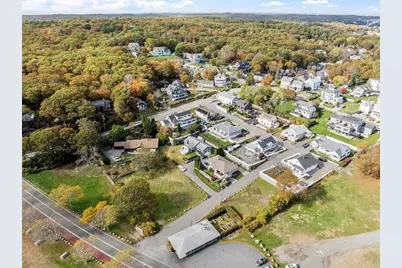 41 Hough Avenue, Gloucester, MA 01930 - Photo 17