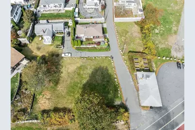 41 Hough Avenue, Gloucester, MA 01930 - Photo 11