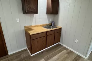 98 Elijah St, Springfield, MA 01109 - Photo 37