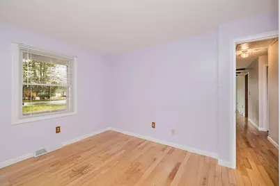 25 Acorn St, Middleborough, MA 02346 - Photo 27