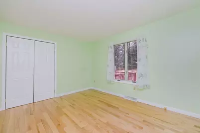 25 Acorn St, Middleborough, MA 02346 - Photo 25