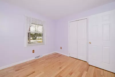 25 Acorn St, Middleborough, MA 02346 - Photo 23