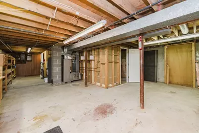 25 Acorn St, Middleborough, MA 02346 - Photo 33