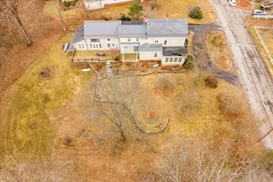 14 Maple St, Sturbridge, MA 01566 - Photo 5