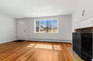 206 Dale St, North Andover, MA 01845 - Photo 9