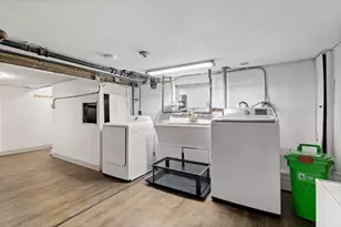 177 Brooks St, Medford, MA 02155 - Photo 33