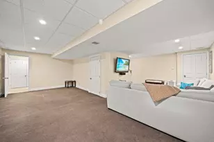 100 Chestnut St, East Bridgewater, MA 02333 - Photo 29