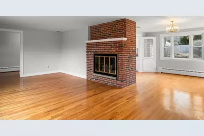 41 Country Ln, Westwood, MA 02090 - Photo 3