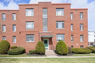 20 Ashland St, Worcester, MA 01609 - Photo 3