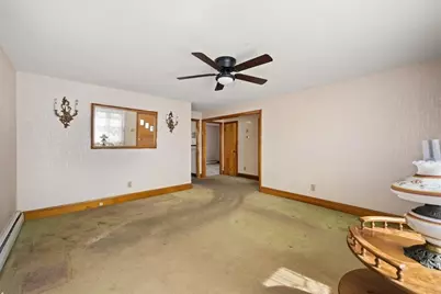 38 Second St, Somerset, MA 02726 - Photo 5