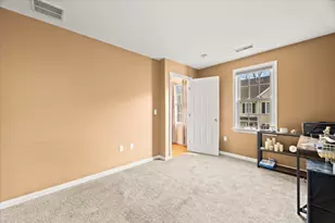 172 Dean St, Taunton, MA 02780 - Photo 27