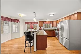 172 Dean St, Taunton, MA 02780 - Photo 9