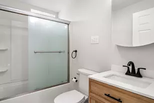 511 Geneva Ave, Boston, MA 02124 - Photo 15