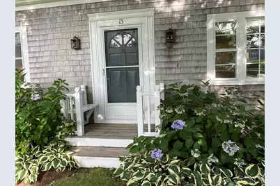 13 Plantingfield Way, Edgartown, MA 02539 - Photo 3