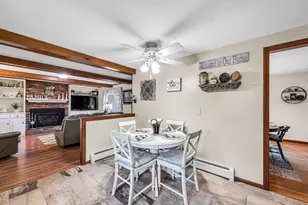 16 Brentwood Dr, Wilbraham, MA 01095 - Photo 7